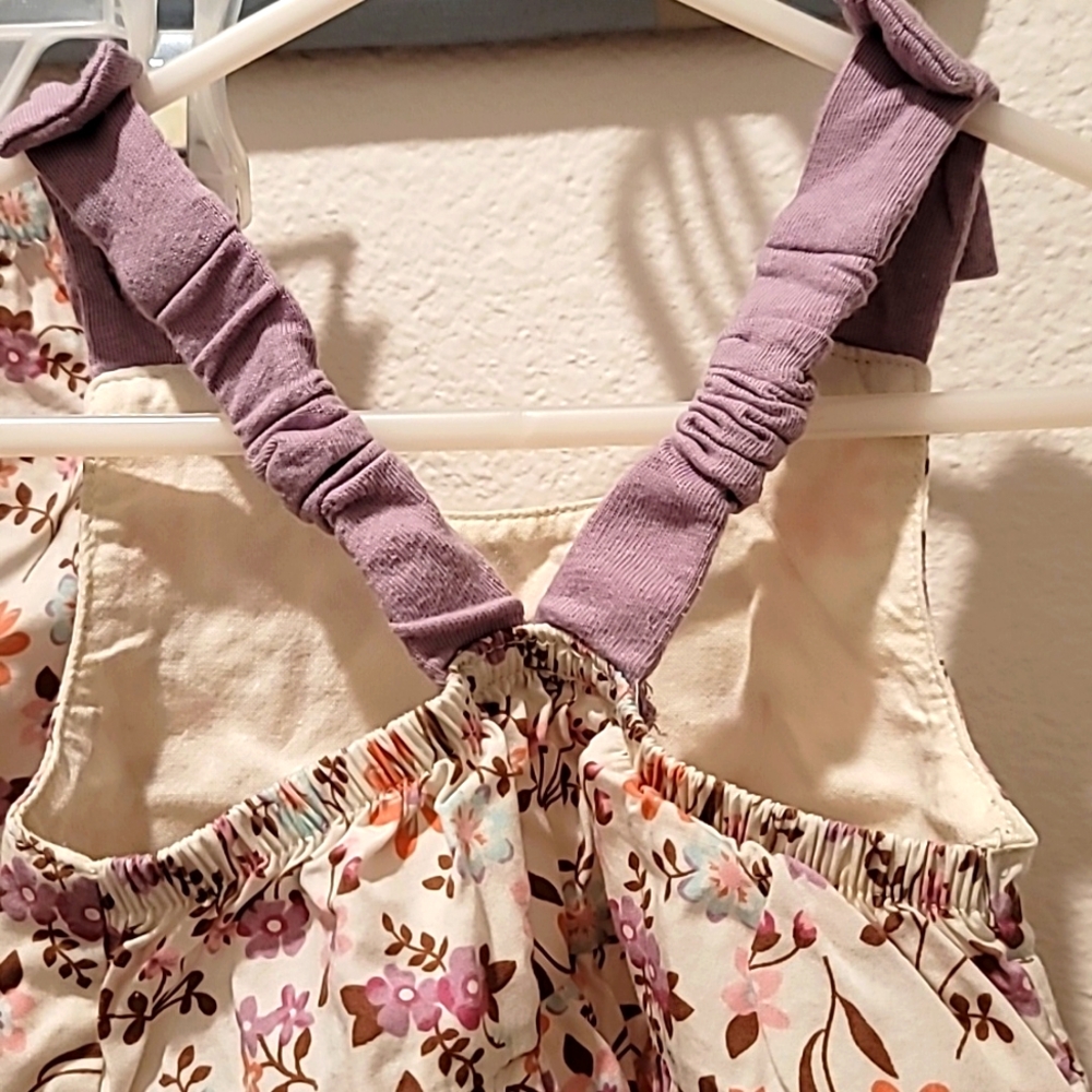 🔵 3/20 3 piece floral outfit 24 months